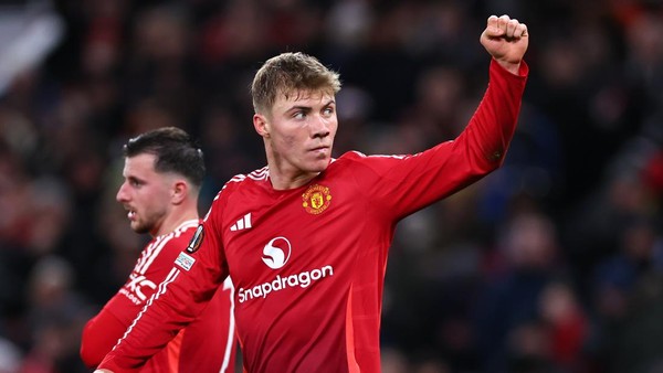 Rasmus Hojlund Tinggalkan MU, Batal ke AC Milan